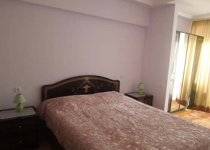 Nellie\'S Apartment